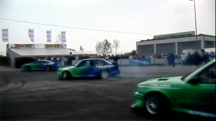 Falken Teaser