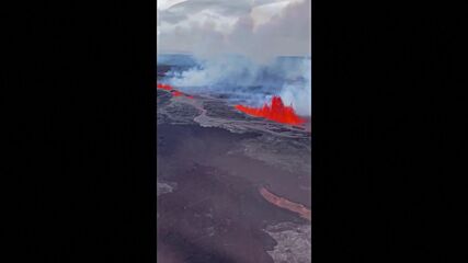 Трус на Хаваите, вулканът Мауна Лоа продължава да изригва (ВИДЕО)