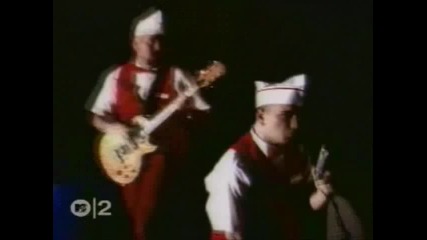 Bloodhound Gang - Along Comes Mary 
