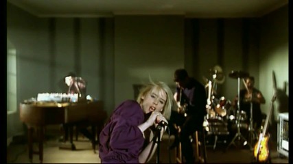 Moloko ( Roisin Murphy ) - the time is Now