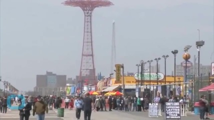 Coney Island's 2015 Mermaid Parade Invades the Bay