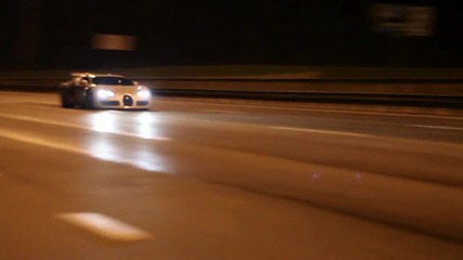Bugatti Veyron vs Nissan Gt - R R35 