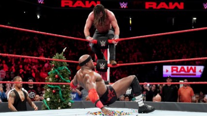Elias vs. Bobby Lashley - Miracle on 34th Street Fight: Raw, Dec. 24, 2018