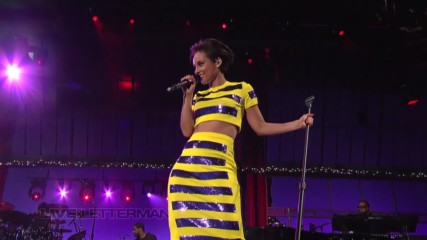 Alicia Keys - Girl On Fire - Live on Letterman 2013