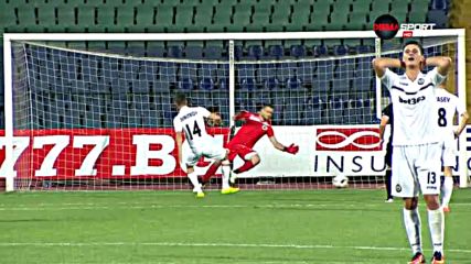 От 0:2 до 3:2 - Славия води на Локо Пловдив