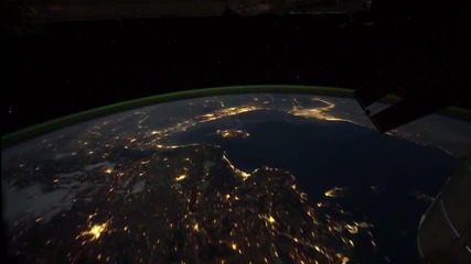 Космонавти заснели удивително видео