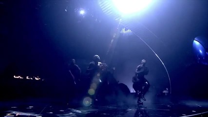 Lady Gaga - Marry the night (live at Mtv Ema)