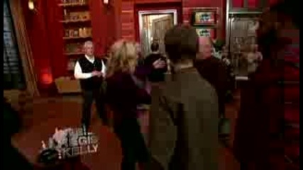 Justin Bieber - Backstage at Regis Kelly 