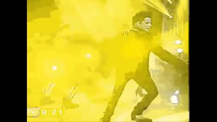 Adam Lambert - Born This Way
