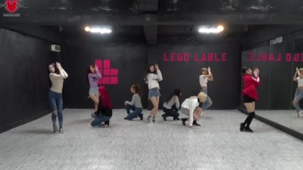Momoland - Bboom Bboom Dance Practice