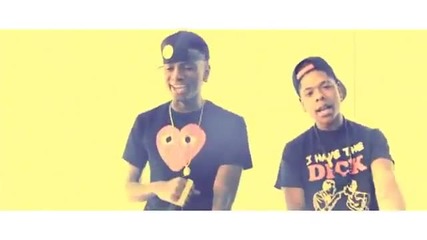 Soulja Boy and Agoff - Moving ( Official Music Video )