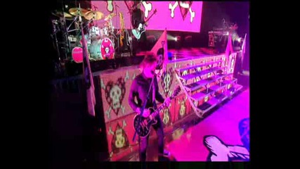 Avril Lavigne - I can to better [live In Toronto]