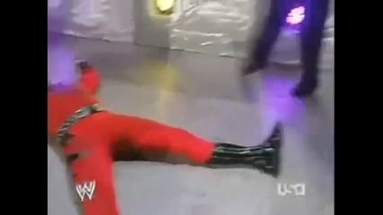 Wwe Raw - Kane destroys Imposter Kane