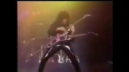 Slash Vs Michael Angelo Batio