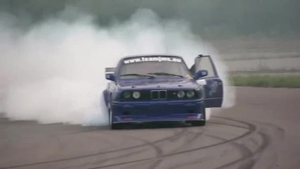 Bmw M3 Turbo burnout n drift