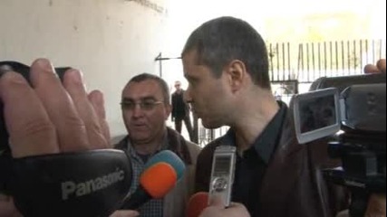 Протест срещу политиката на Е - On 