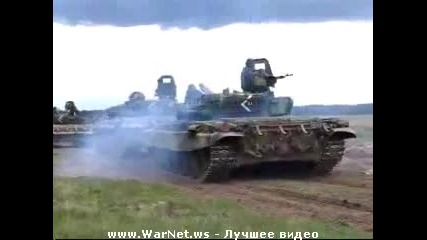 И Руските танкисти намират време за шегички!
