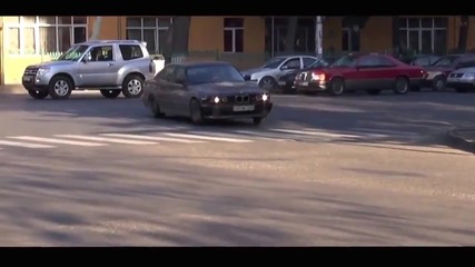 Shocking Illegal Street racing and Drift Bmw M5 [hd movie]