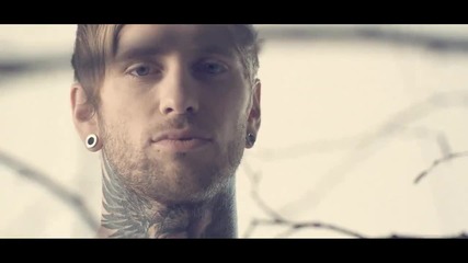 Bring Me The Horizon - Blessed With A Curse 