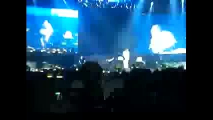 ^shine A Light Concert ^ - About a Boy + old Gd songs 