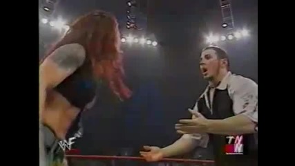 Lita vs. Stacy Keibler (10 - 29 - 2001) 