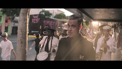 Премиера 2о13 » Robbie Williams -go Gentle ( Официално Видео )