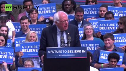 Sanders Rallies Thousands Ahead of Connecticut Primary