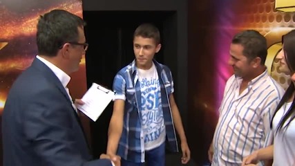 Nikola Ljubic - Karanfil se na put sprema - (Live) - ZG 2014 15 - 20.09.2014. EM 1.