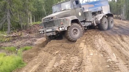 Руски камион Краз 260 демонстрира мощ !