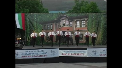 мъжки тракийски танц-дупница 2011