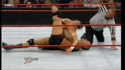 Raw 06/29/09 Randy Orton vs Evan Born [ Gautlet match 3 on 1]*първа част*
