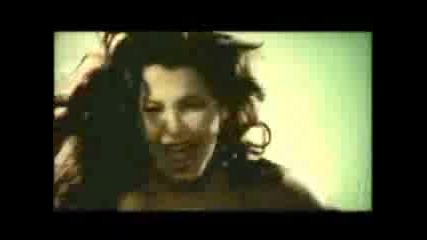 Nancy Ajram - Akhasmak Ah