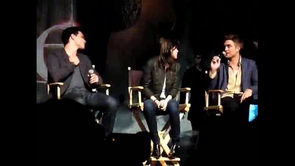 L.a Twilight Convention Robert Pattinson, Taylor Lautner, Kristen Stewart 12/06/10 Breaking Dawn Tal 