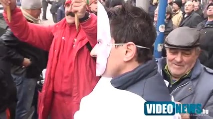 Тицин''аз съм огледалния образ на онзи луд човек отсреща''