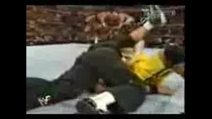Jeff Hardy pravi 450 gradusovo salto 