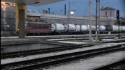Товарен влак влиза в гара Пловдив