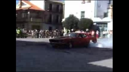 1969 Ford Mustang Coupe Burnout