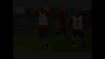 Fernando Torres Wearing Total 90 Laser Iii (3) Electric Greenredblack!! ~ Exclusive ~ 