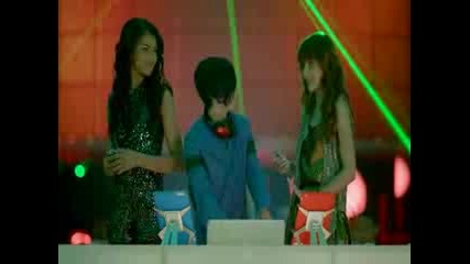 Ttylxox / Something to dance for