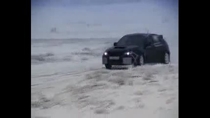 Ken Block - в русия дрифтира!!!