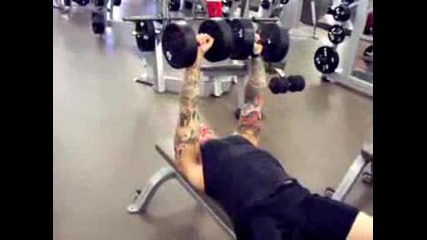 Youtube - Dumbell Bench Press.avi