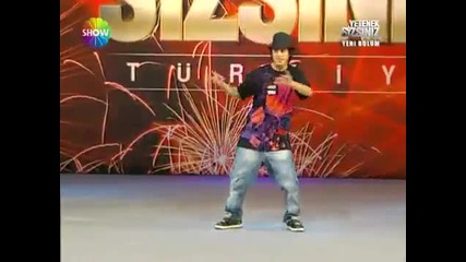 Robot Dance - Turkish Got Talent 