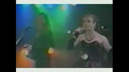 Moulin Rouge - Boys dont cry (1988) 