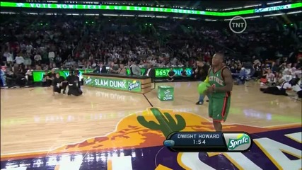 Hd - Nba 09 Dunk Contest - Nate Robinson Dunks Over Dwight Howard 