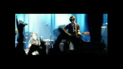 Arctic Monkeys - 12 - Fake Tales Of San Francisco [razzmatazz - Barcelona Live 2007]