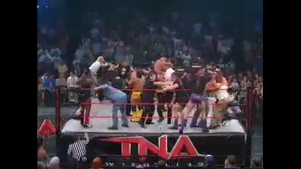 Ecw invades the Tna impact zone (sd)