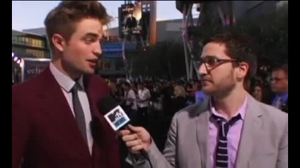 Rob Pattinson - Interview at the Eclipse La Premiere