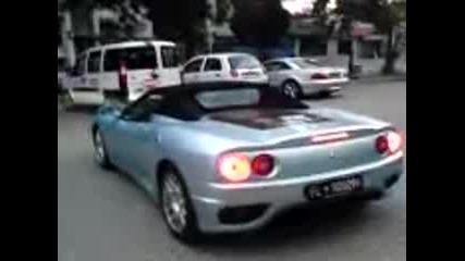 Ferrari 360 Spider accelerates (awesome Exhaust Note)