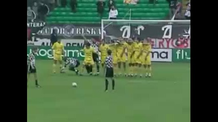 Топките са важна част от футбола...