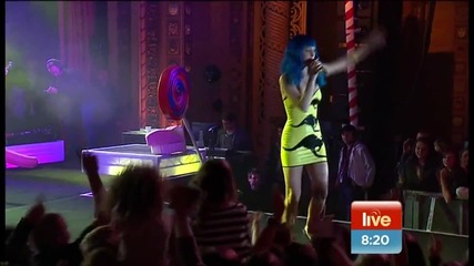 Katy Perry - Teenage Dream ( Sunrise Live )